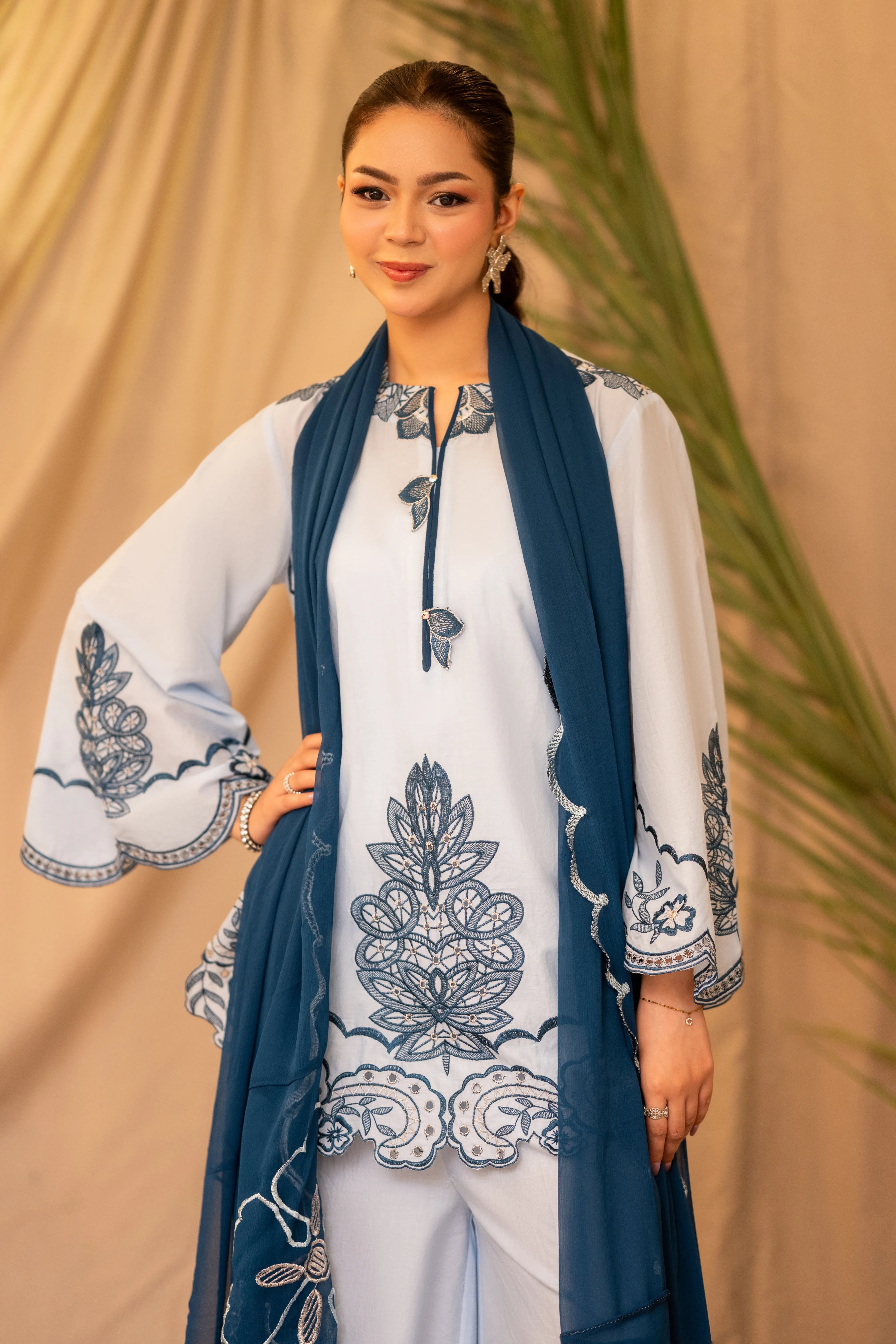 Blue Mist - Miras Clothing