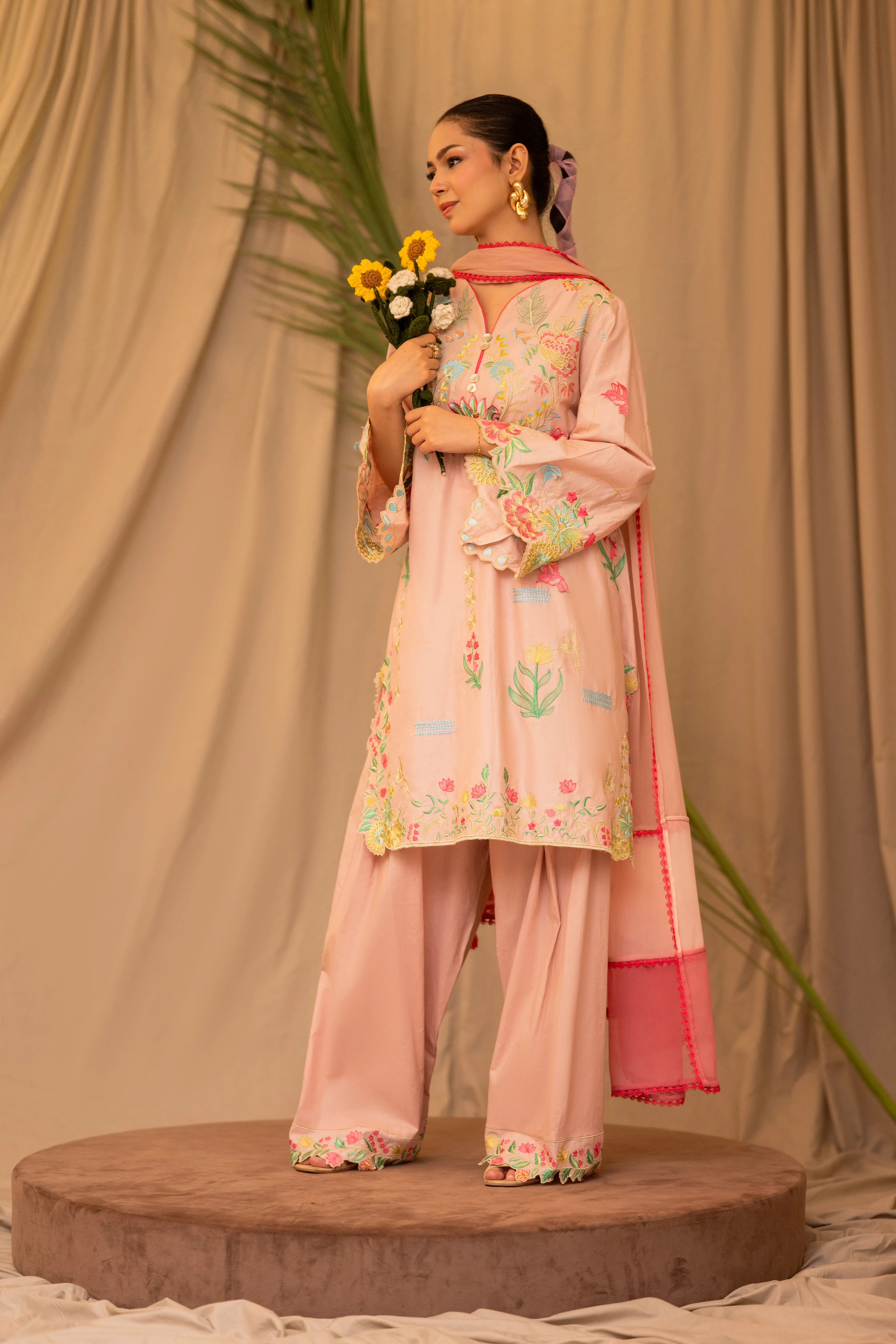 Blush Garden - Miras Clothing