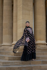 Rose in Shadow - Miras Clothing