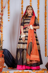 MWF11 - Miras Clothing