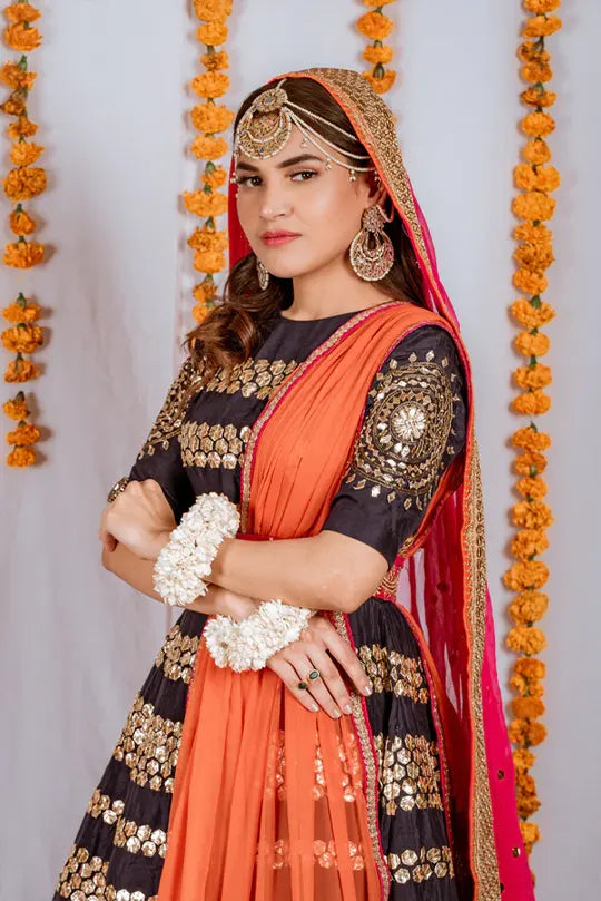 MWF11 - Miras Clothing