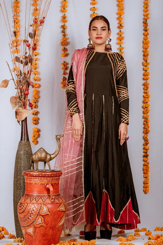 MWF6 - Miras Clothing