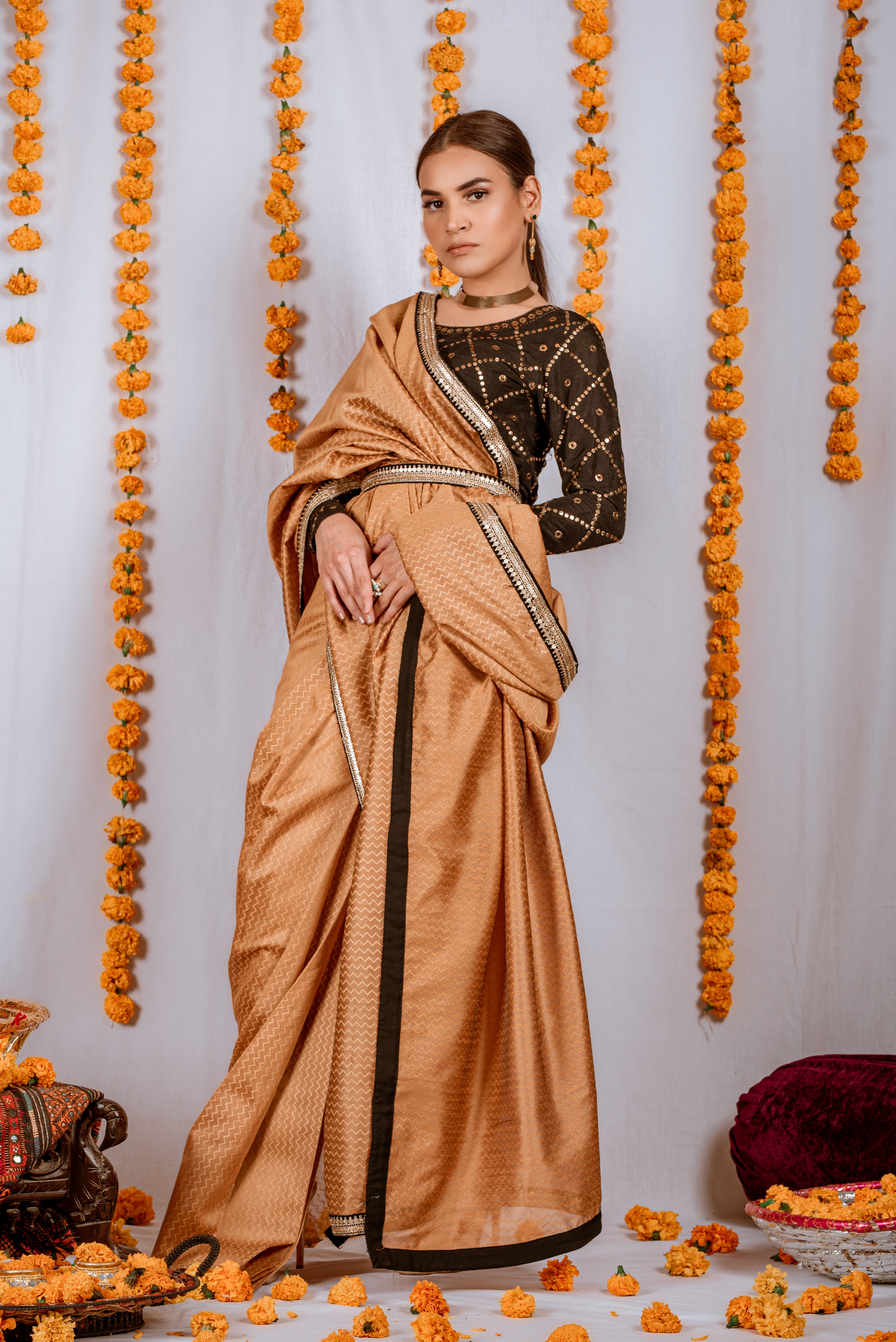 MWF9 - Miras Clothing