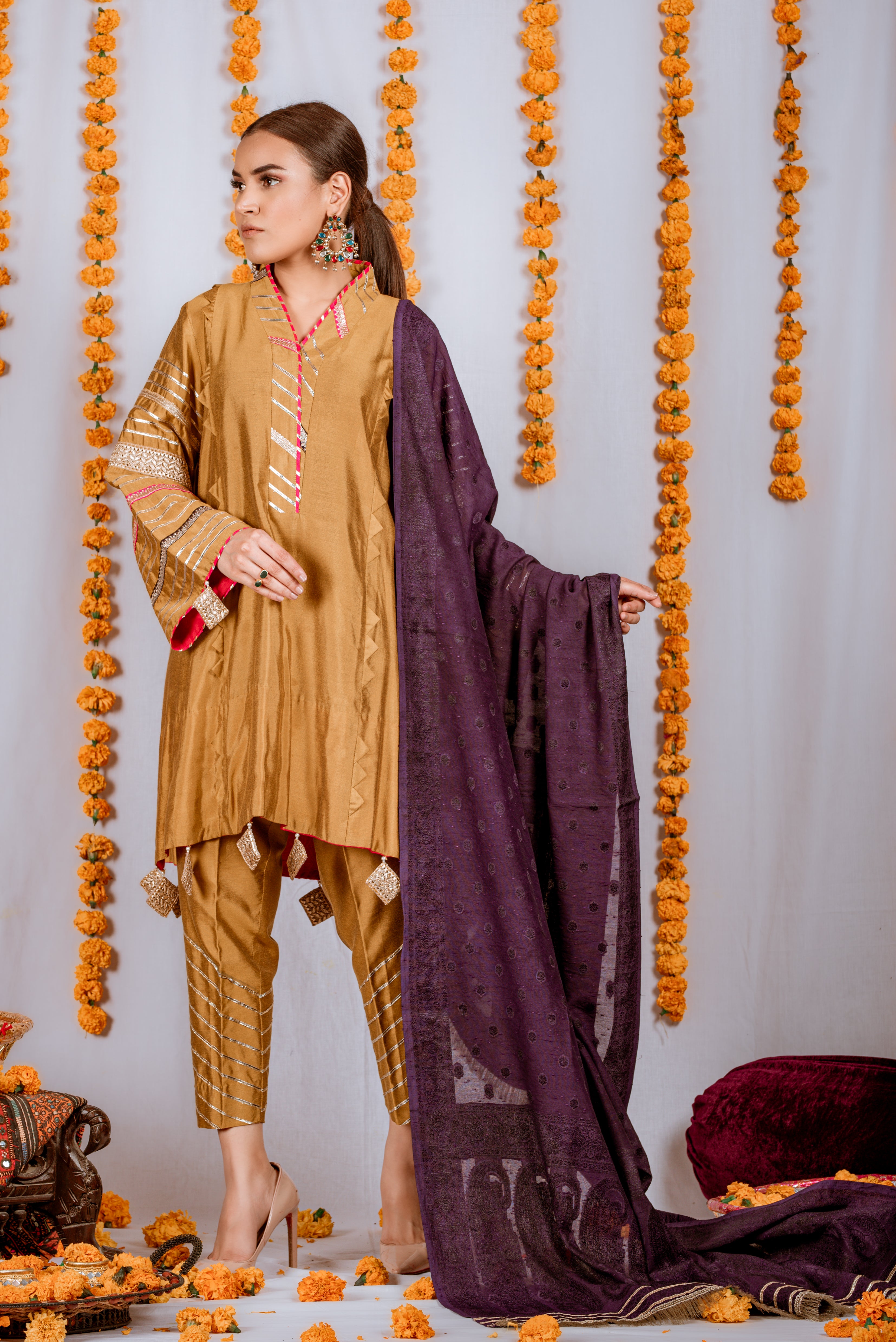 MWF2 - Miras Clothing