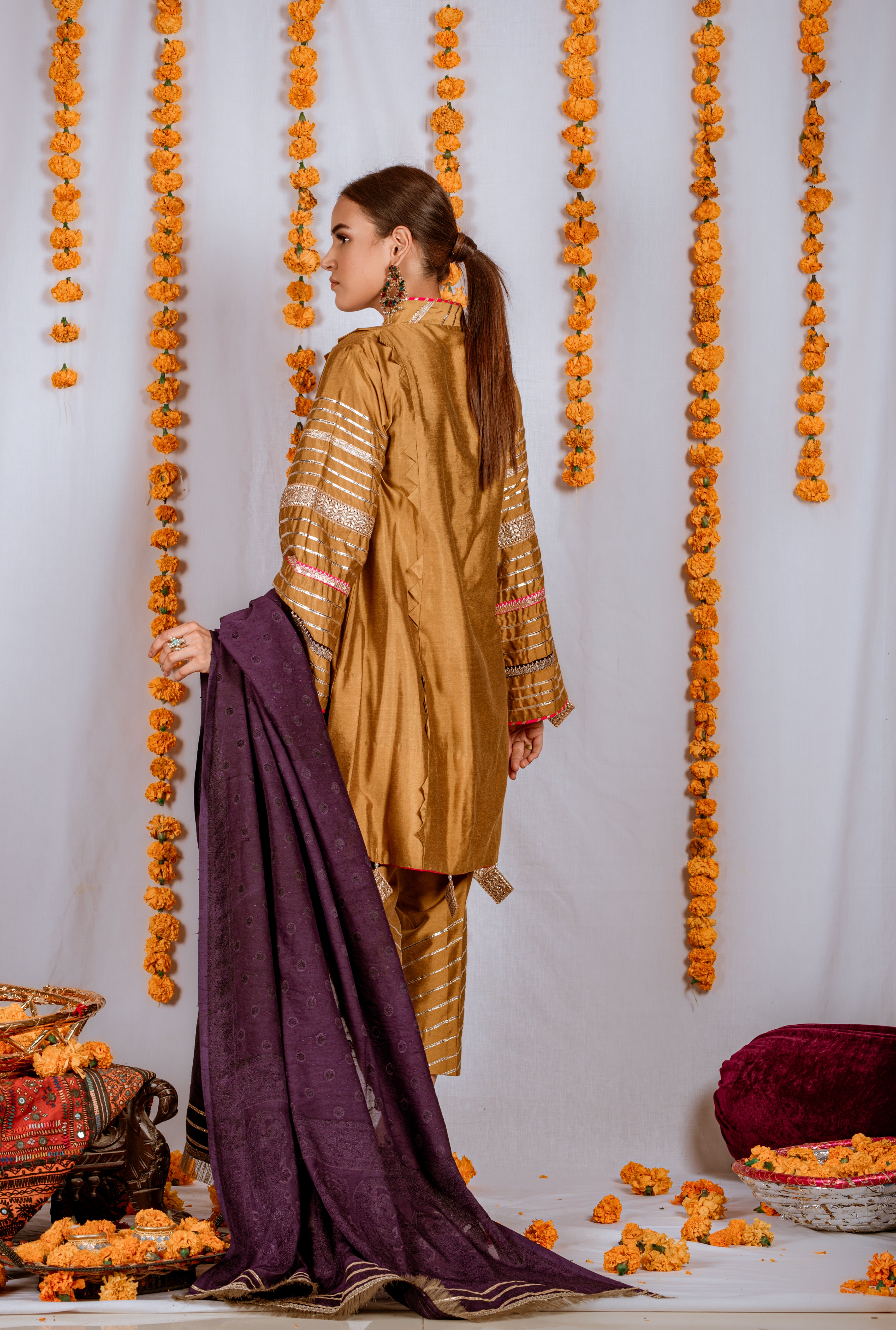 MWF2 - Miras Clothing