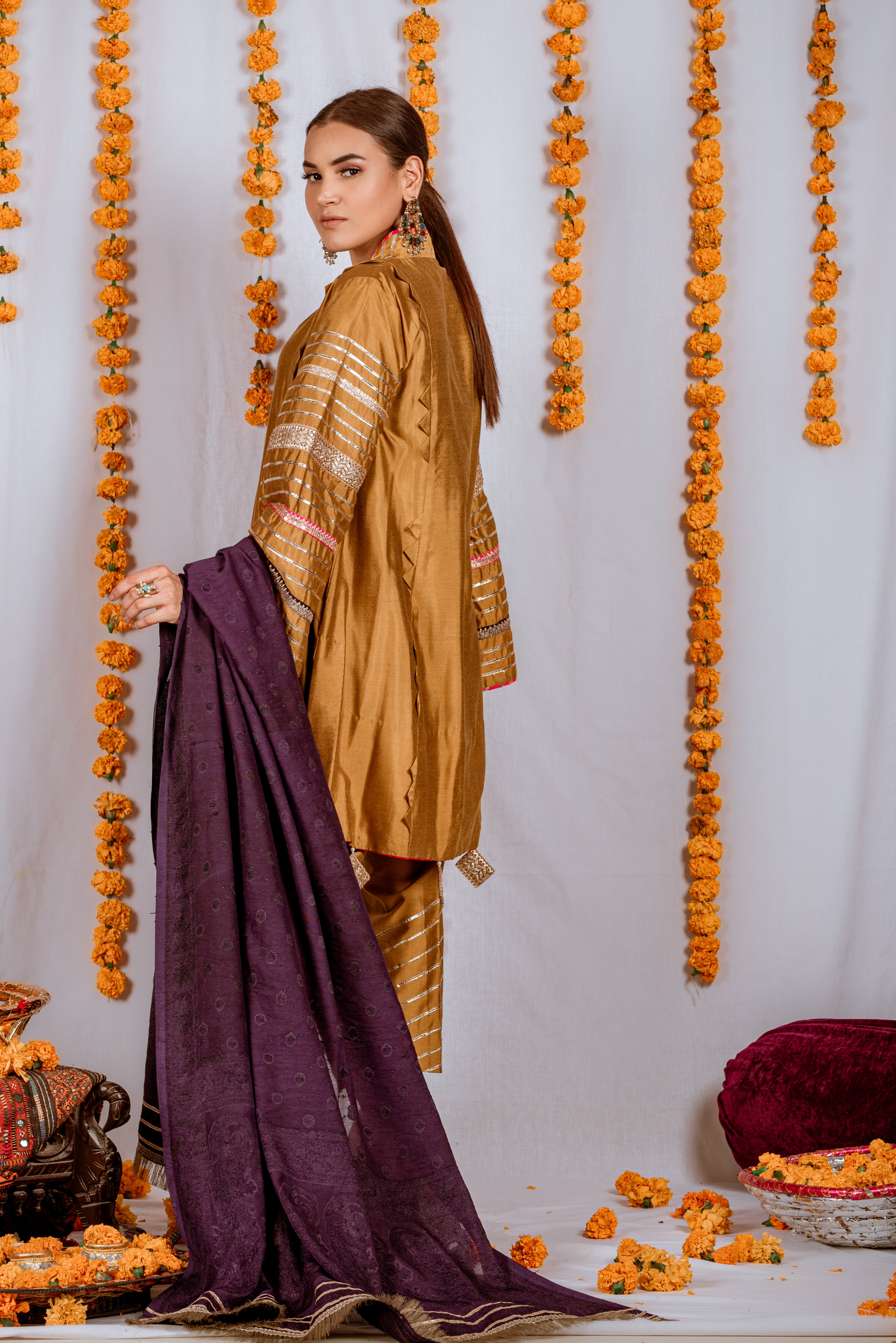 MWF2 - Miras Clothing