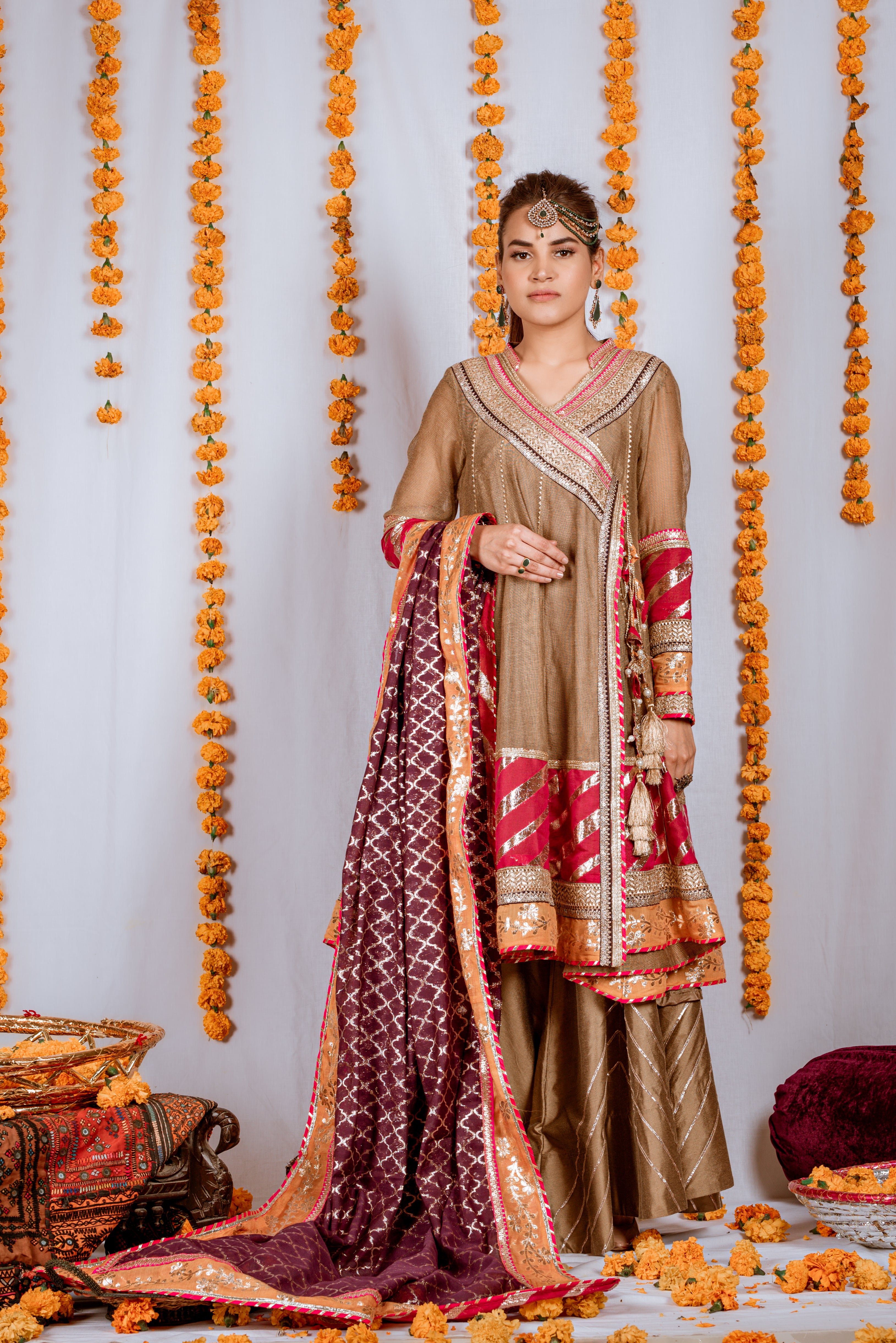 MWF8 - Miras Clothing