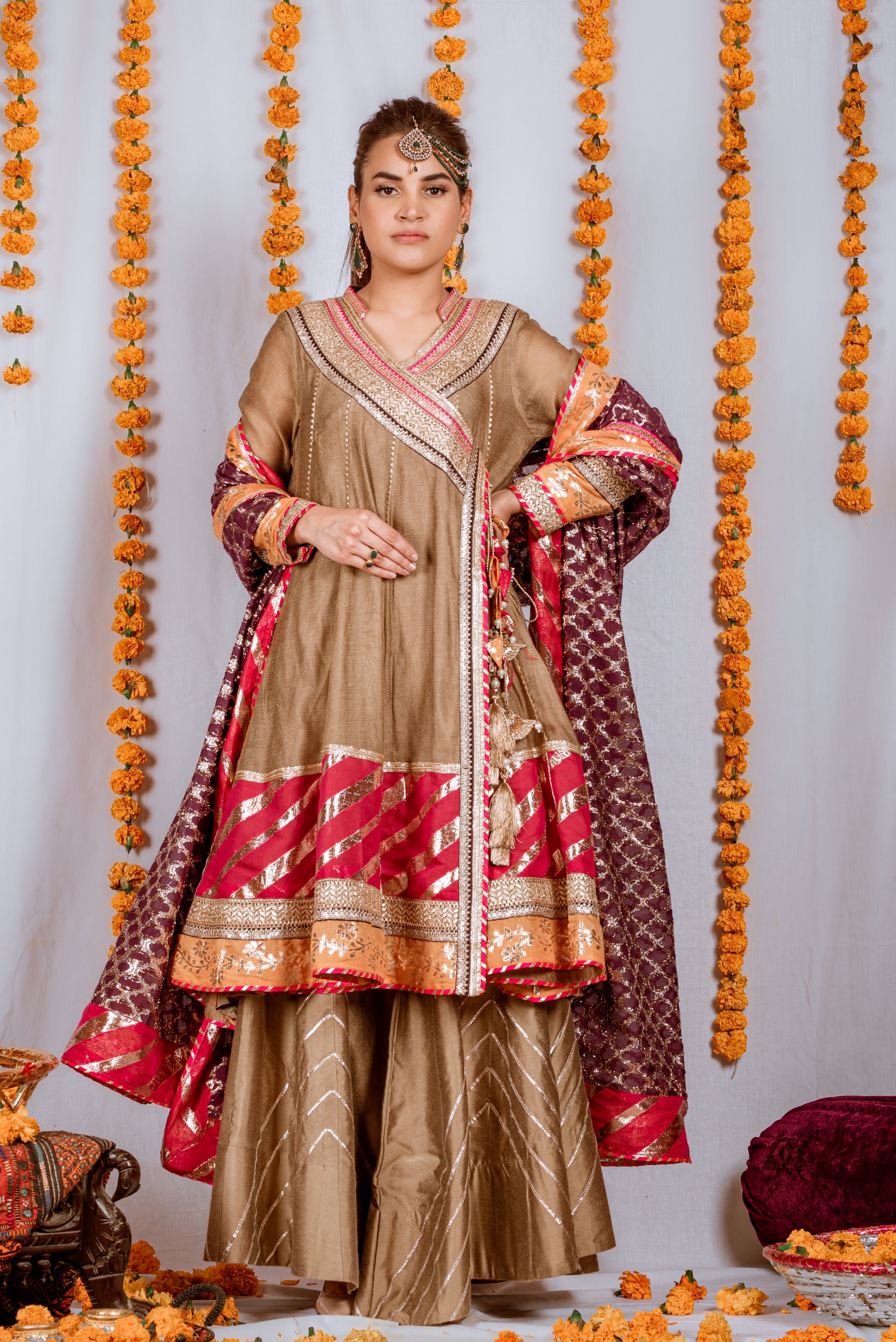 MWF8 - Miras Clothing