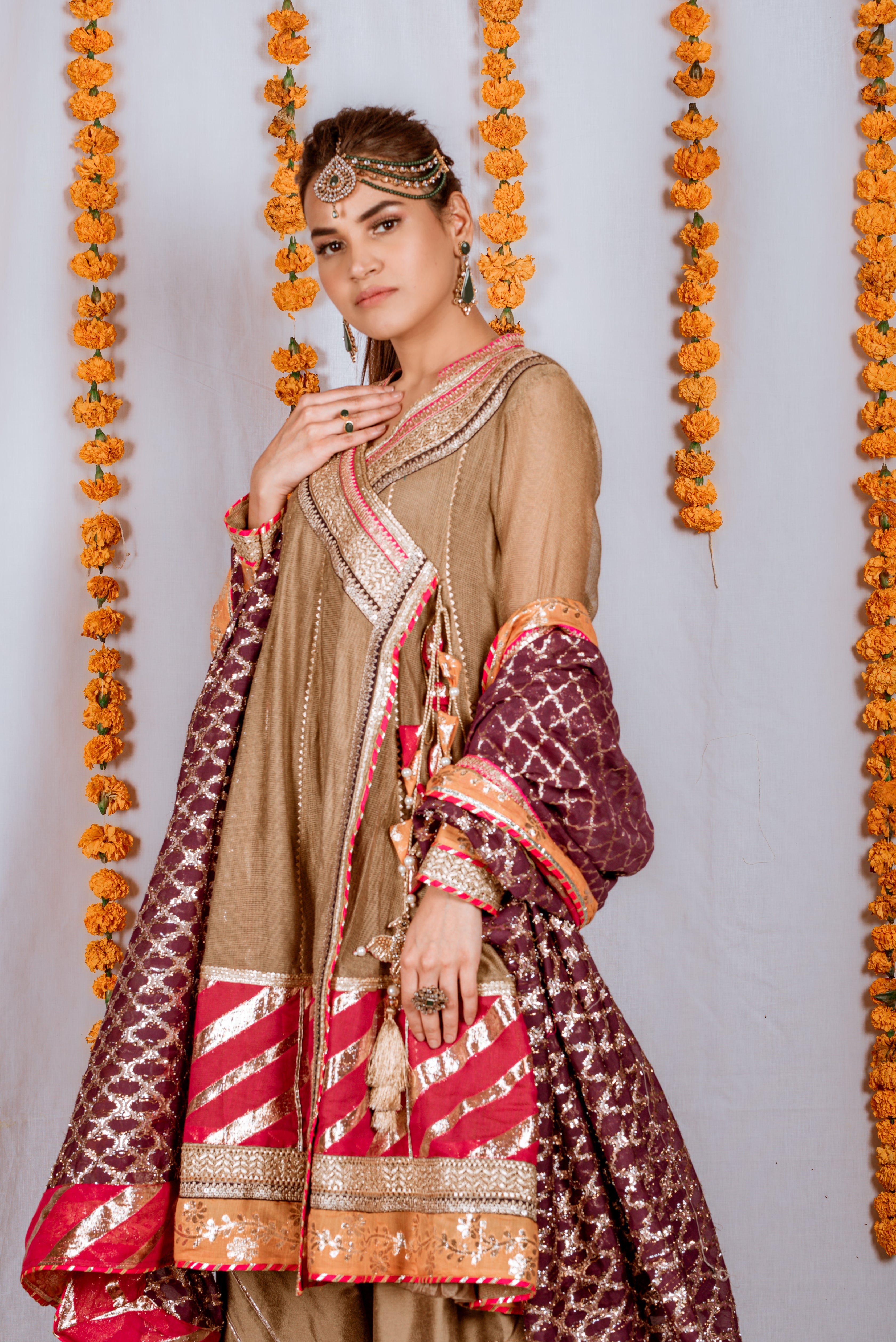 MWF8 - Miras Clothing