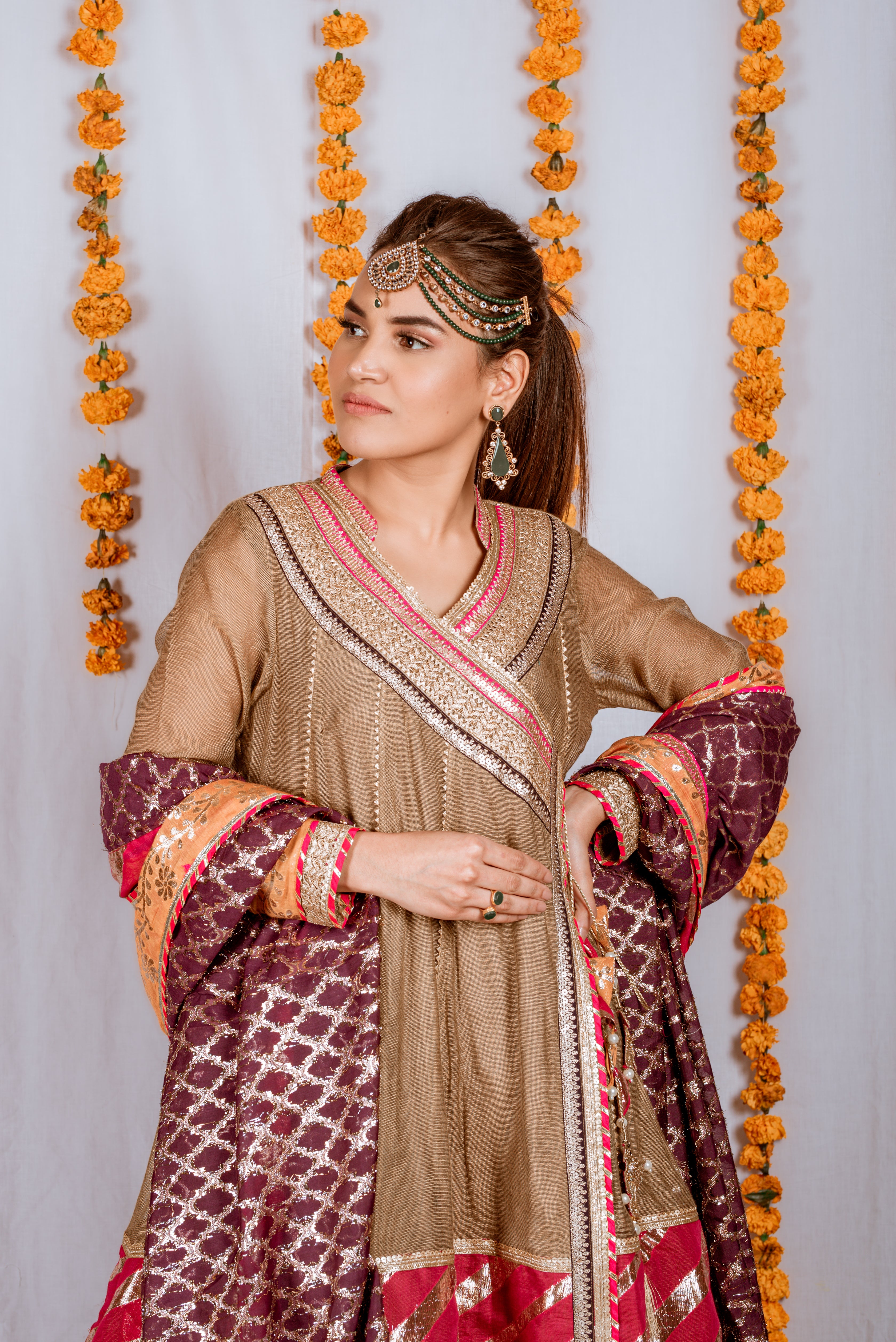 MWF8 - Miras Clothing