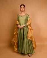 RAHA - Miras Clothing