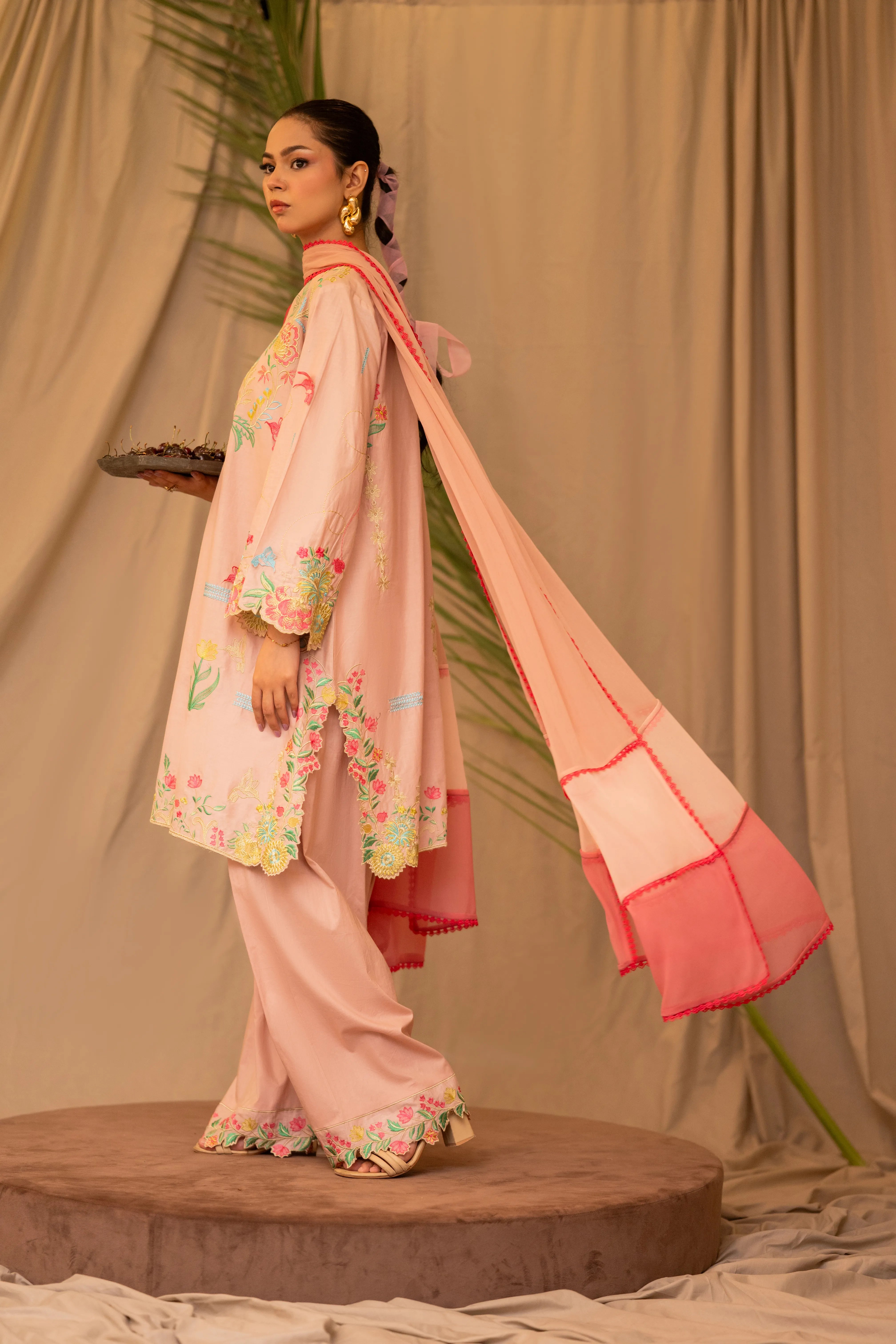 Blush Garden - Miras Clothing