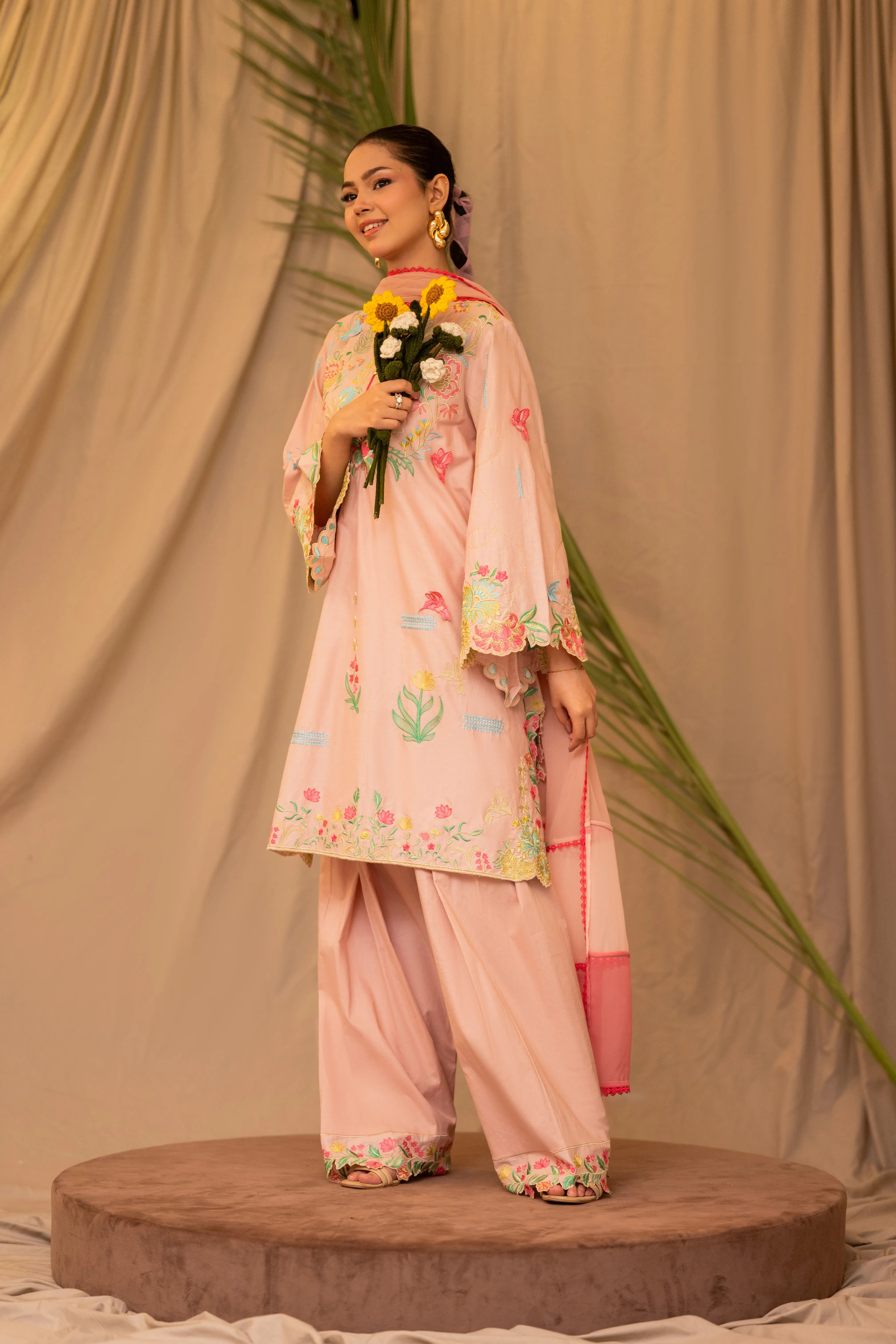 Blush Garden - Miras Clothing
