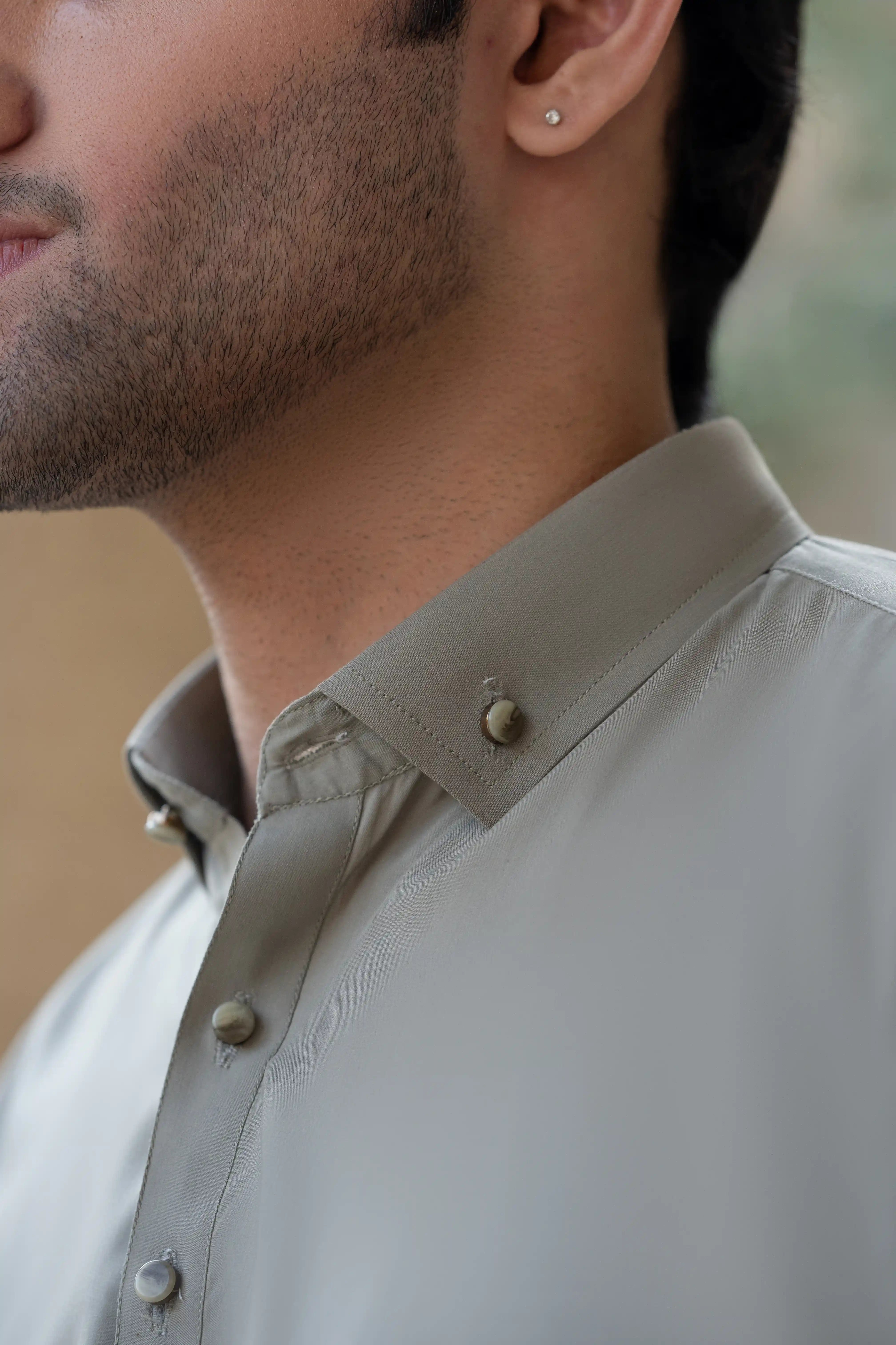 Classic Crest - Miras Clothing